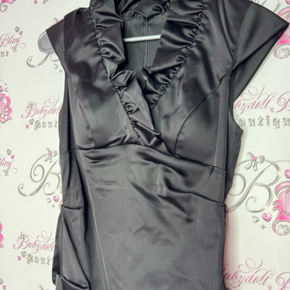 BA nites dress ruffle neckline cinching sexy bodycon tight fitting flattering - Picture 5 of 12